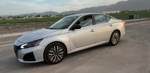 Nissan Altima 2024