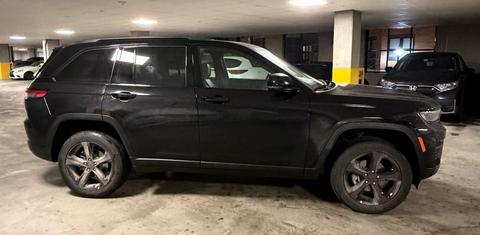 Jeep Grand Cherokee 2025