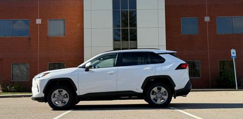 Toyota RAV4 Hybrid 2024
