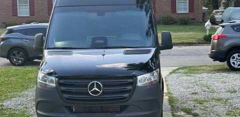 Mercedes-Benz Sprinter 2025