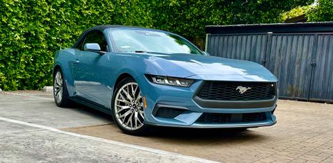 Ford Mustang 2024