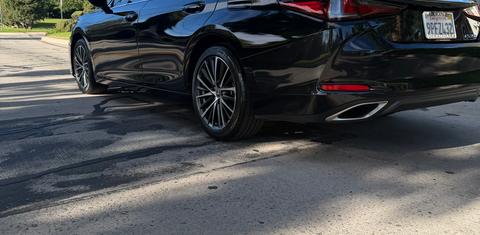 Lexus ES 2025