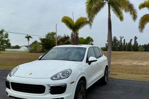 Porsche Cayenne car