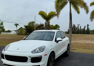 Porsche Cayenne car
