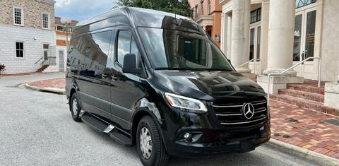 Mercedes-Benz Sprinter Crew 2023