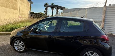 Peugeot 208 2018
