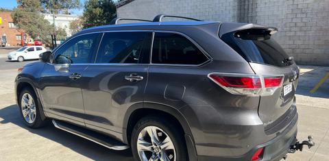 Toyota KLUGER 2016