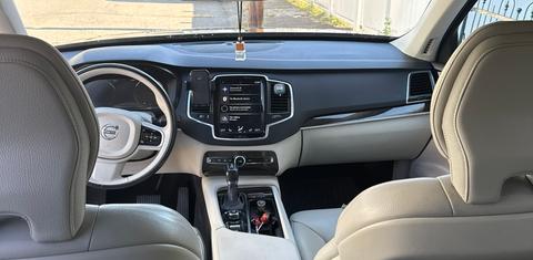 Volvo XC90 2019