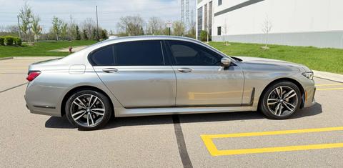 BMW 7 Series 2021