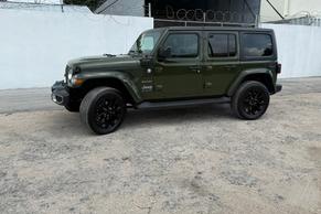 Jeep Wrangler 4xe 2023 in Miami