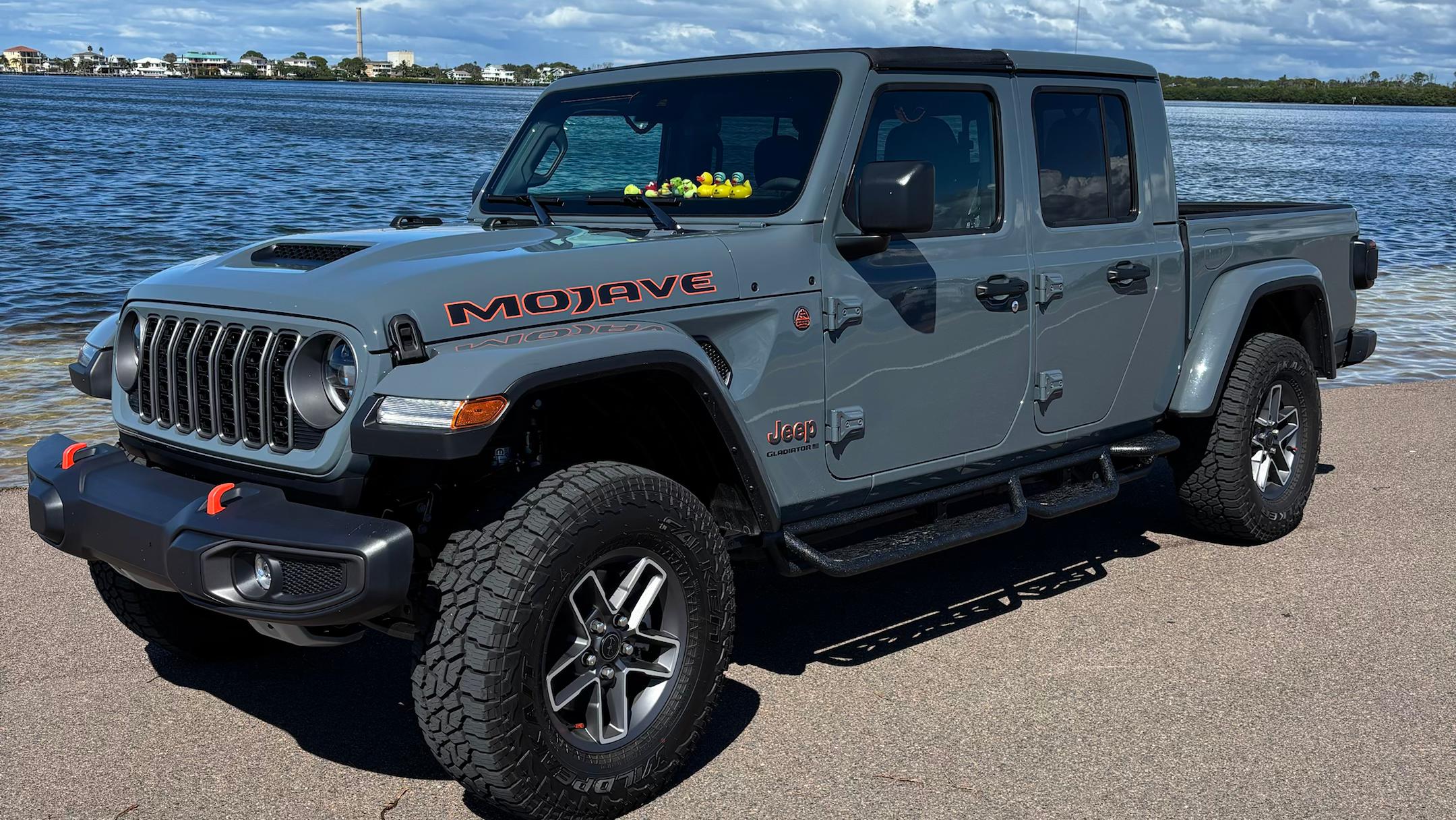 Jeep Gladiator 2025 in 