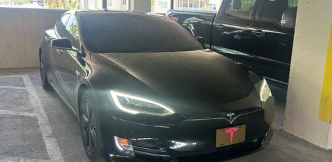 Tesla Model S 2021