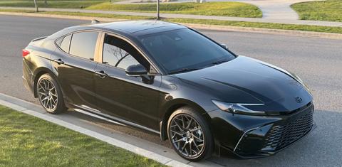 Toyota Camry Hybrid 2025