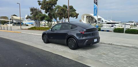 Tesla Model Y 2026