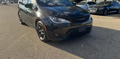 Chrysler Pacifica 2020