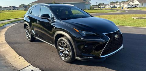 Lexus NX 2021