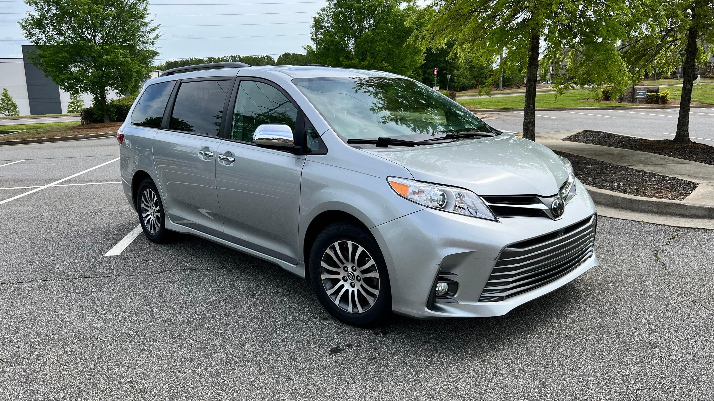 Toyota Sienna 2019 in Atlanta, GA