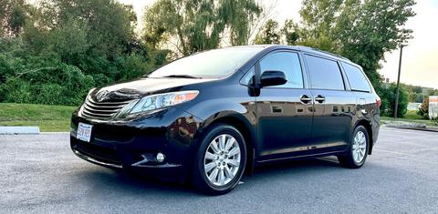 Toyota Sienna 2017