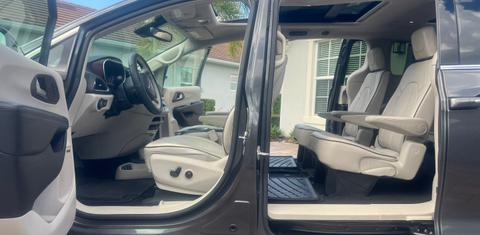 Chrysler Pacifica 2017