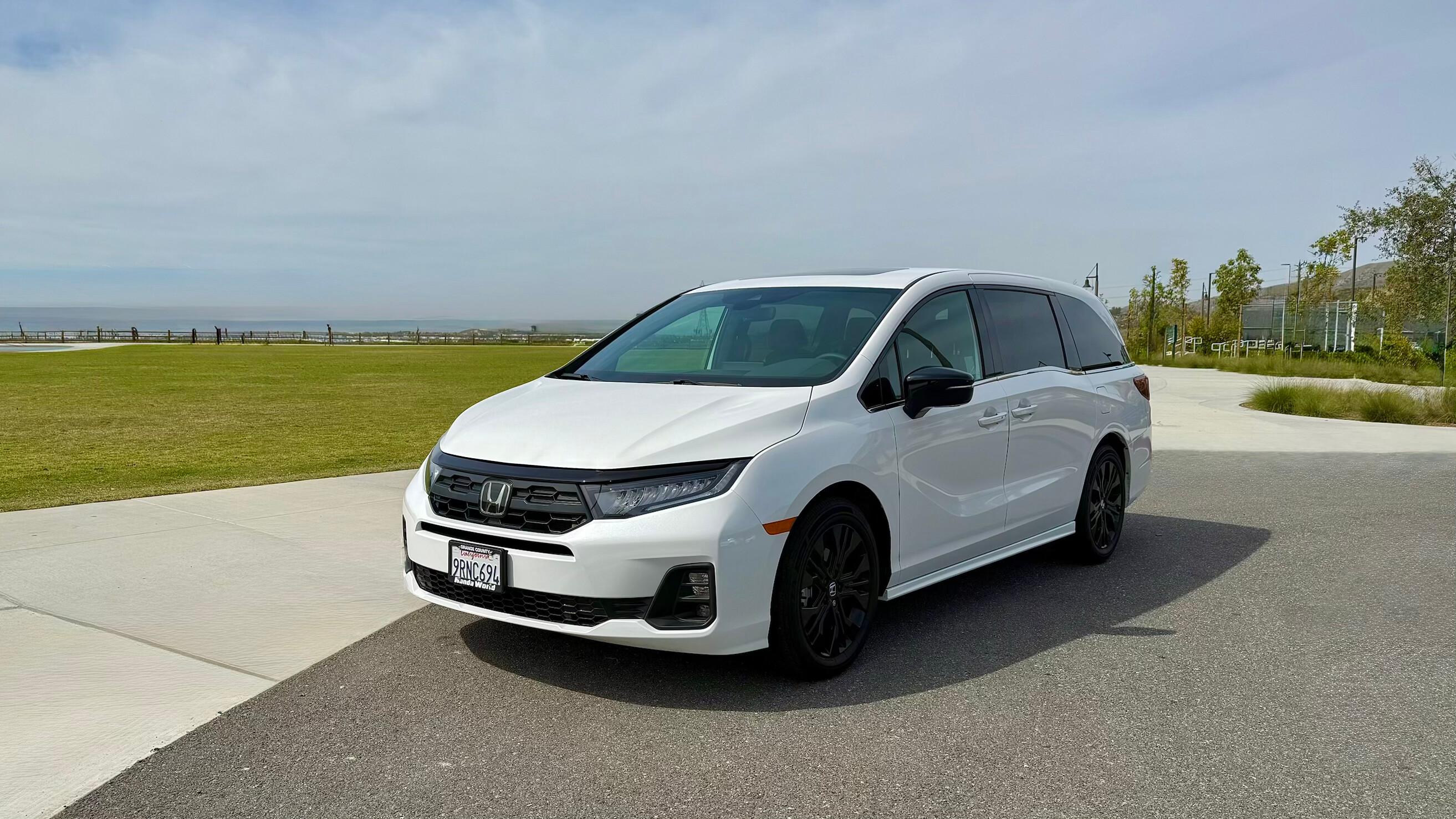 Honda Odyssey 2025 in Irvine, CA