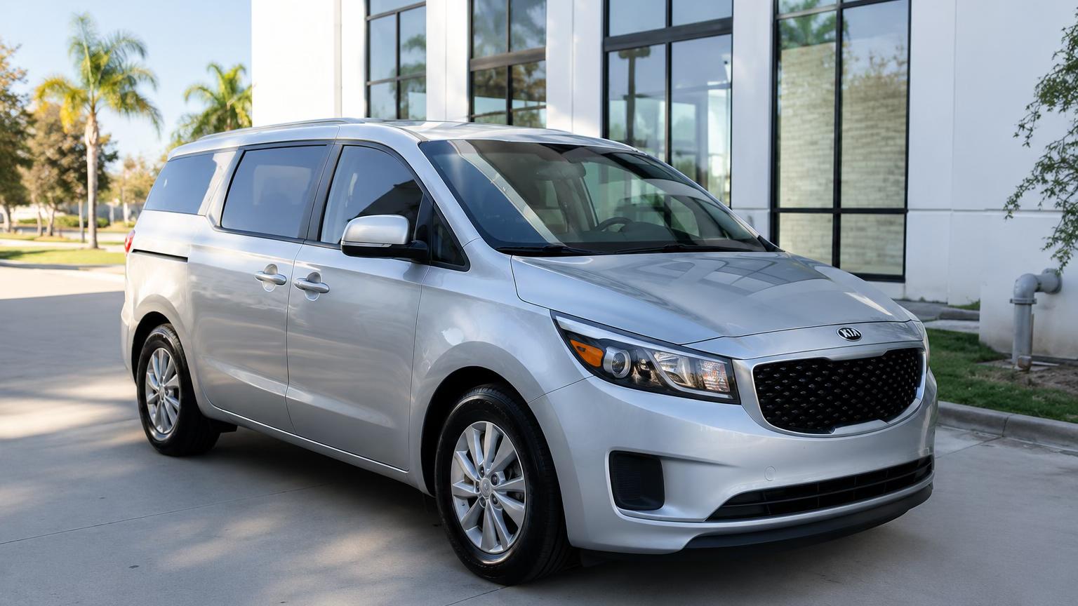 Kia Sedona 2018 in Tampa, FL
