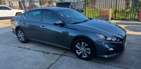 Nissan Altima 2020