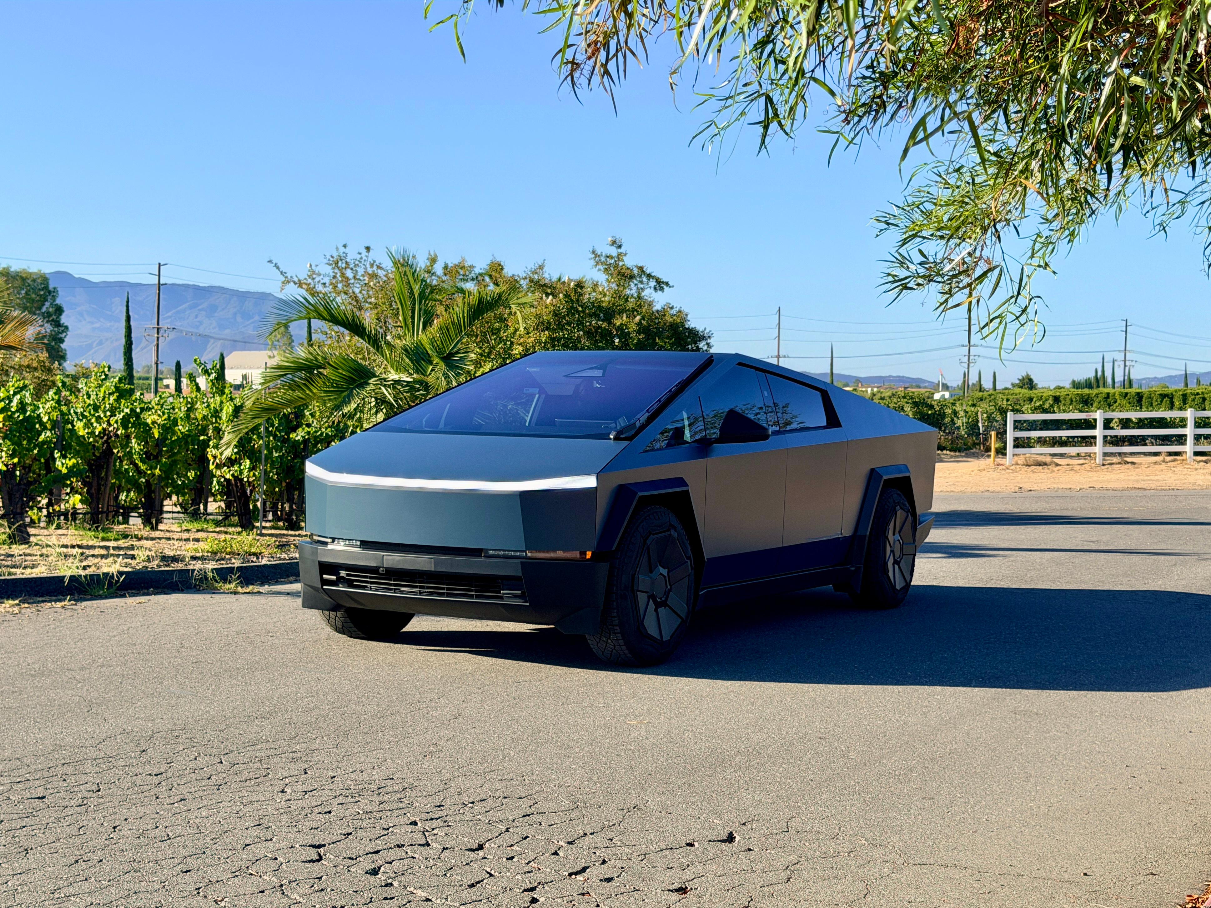 Tesla Cybertruck 2026 in Encinitas, CA