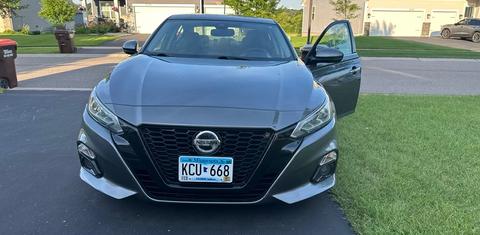 Nissan Altima 2020