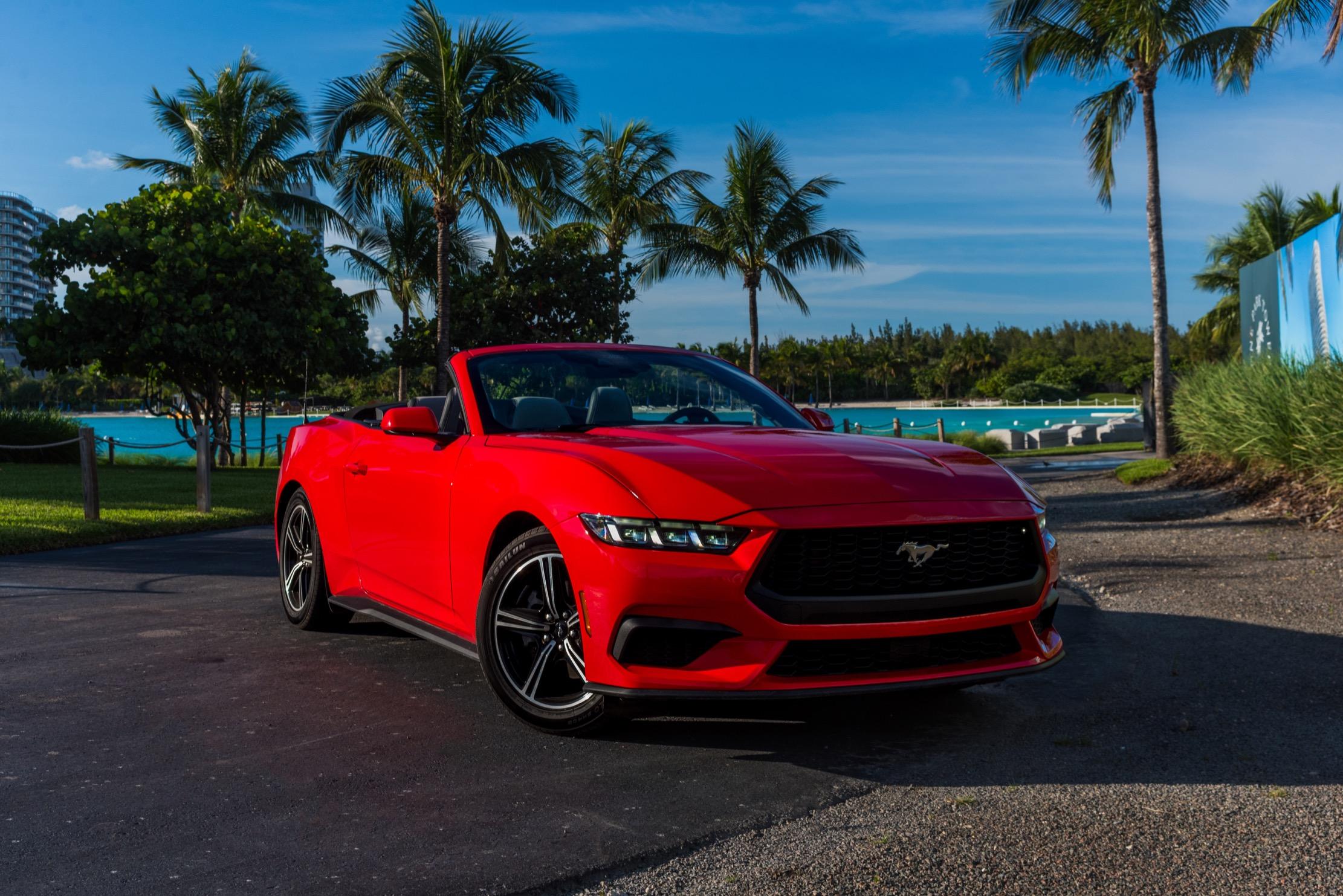 Ford Mustang 2024 in Orlando, FL