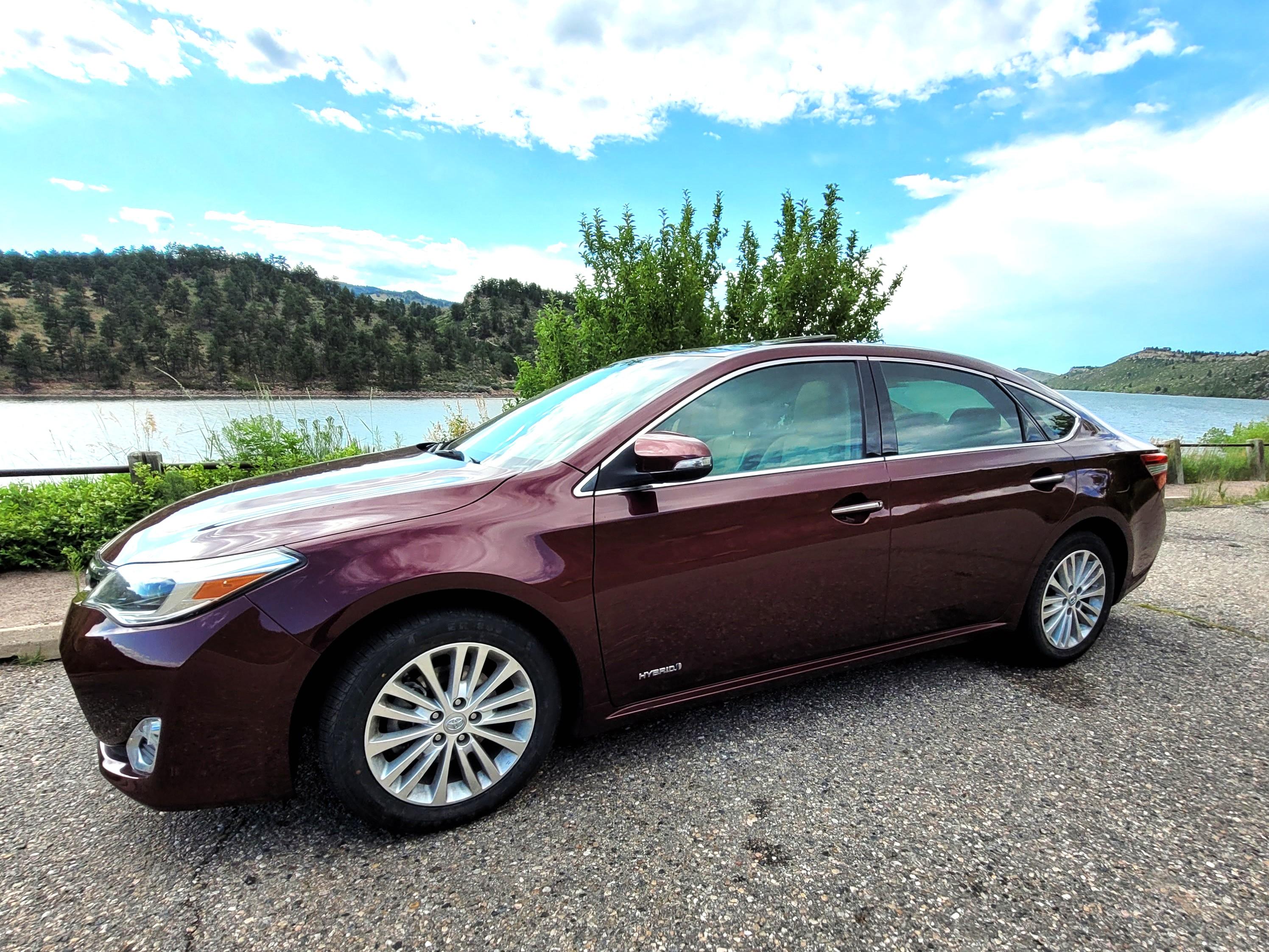Toyota Avalon Hybrid 2015 in Fort Collins, CO