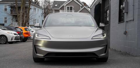 Tesla Model 3 2024