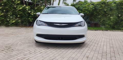 Chrysler Voyager 2022