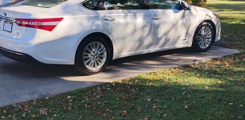 Toyota Avalon Hybrid 2014