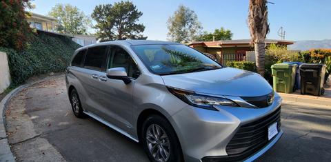 Toyota Sienna 2021
