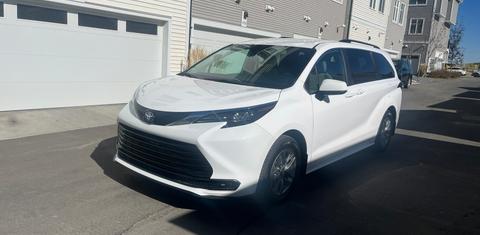 Toyota Sienna 2025