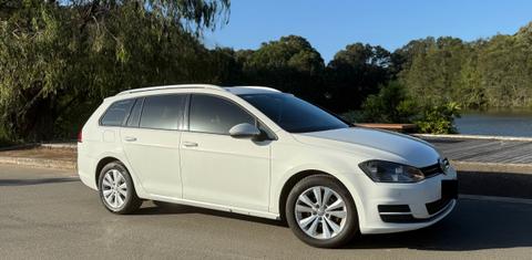 Volkswagen GOLF 2013