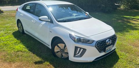 Hyundai Ioniq Hybrid 2020