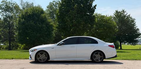 Mercedes-Benz C-Class 2022