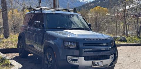 Land Rover Defender 2023