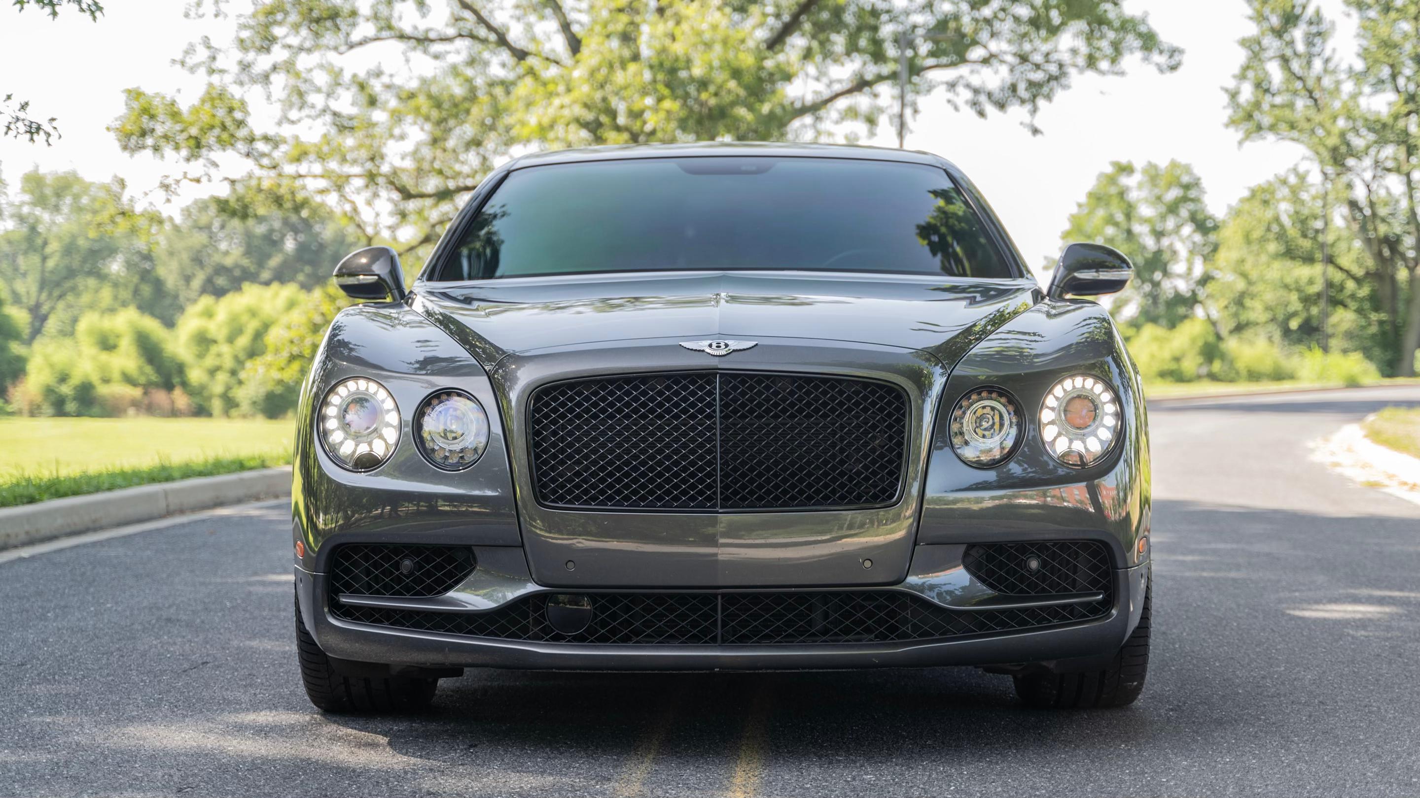 Bentley Flying Spur 2017 in Columbia, MD