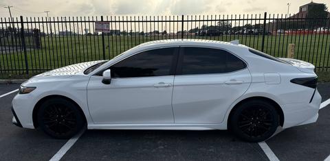 Toyota Camry Hybrid 2023