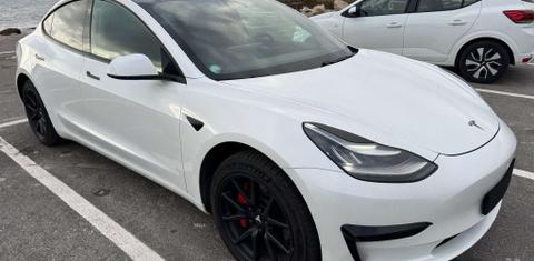 Tesla MODEL 3 2020