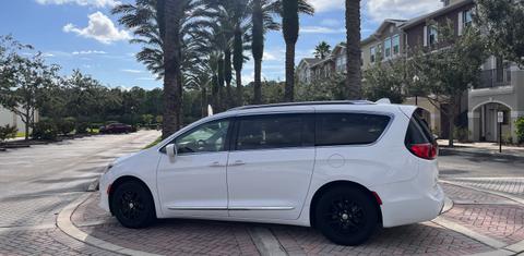 Chrysler Pacifica 2020