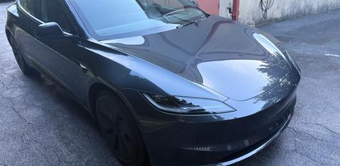 Tesla Model 3 2025