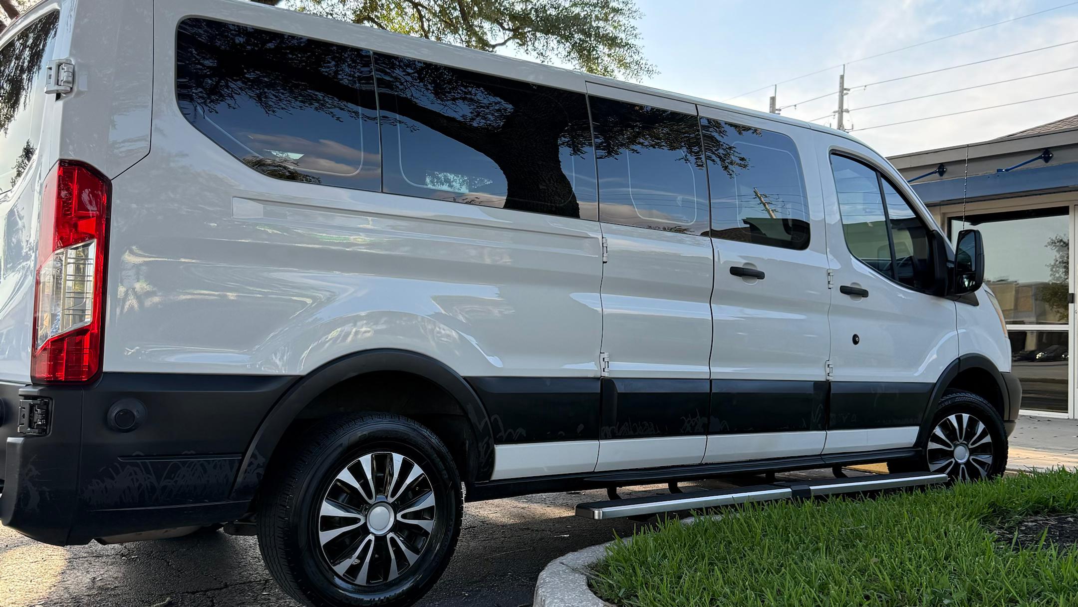 Ford Transit 2017 in Jacksonville, FL