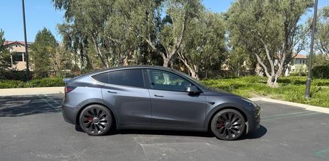 Tesla Model Y 2022