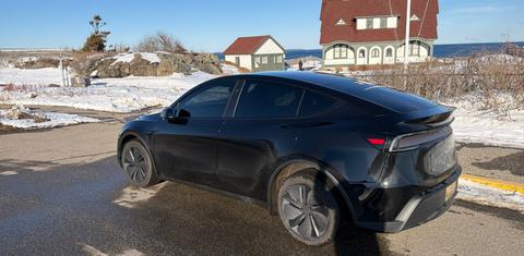 Tesla Model Y 2026