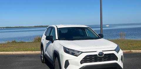 Toyota RAV4 2025