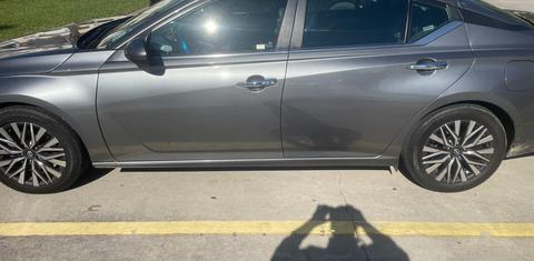 Nissan Altima 2023