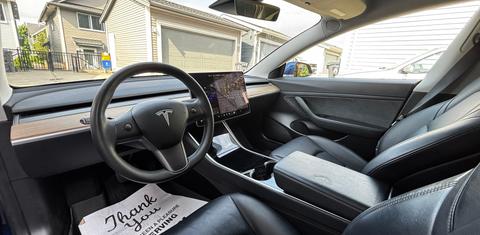 Tesla Model 3 2020